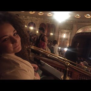 Meet your Posher, Andrea